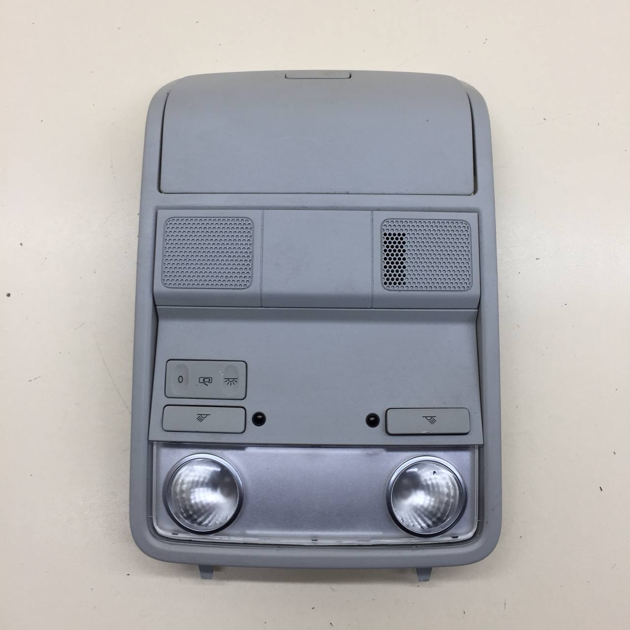 Плафон салонный Volkswagen Passat B7 2011-2015