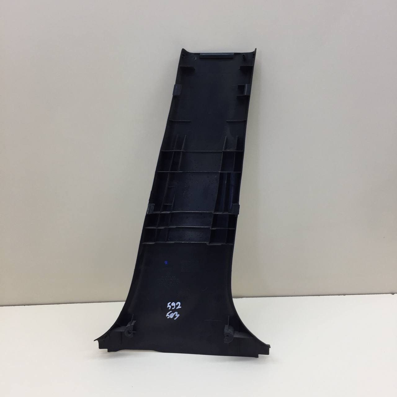 Обшивка стойки Toyota Corolla E120 2001-2007