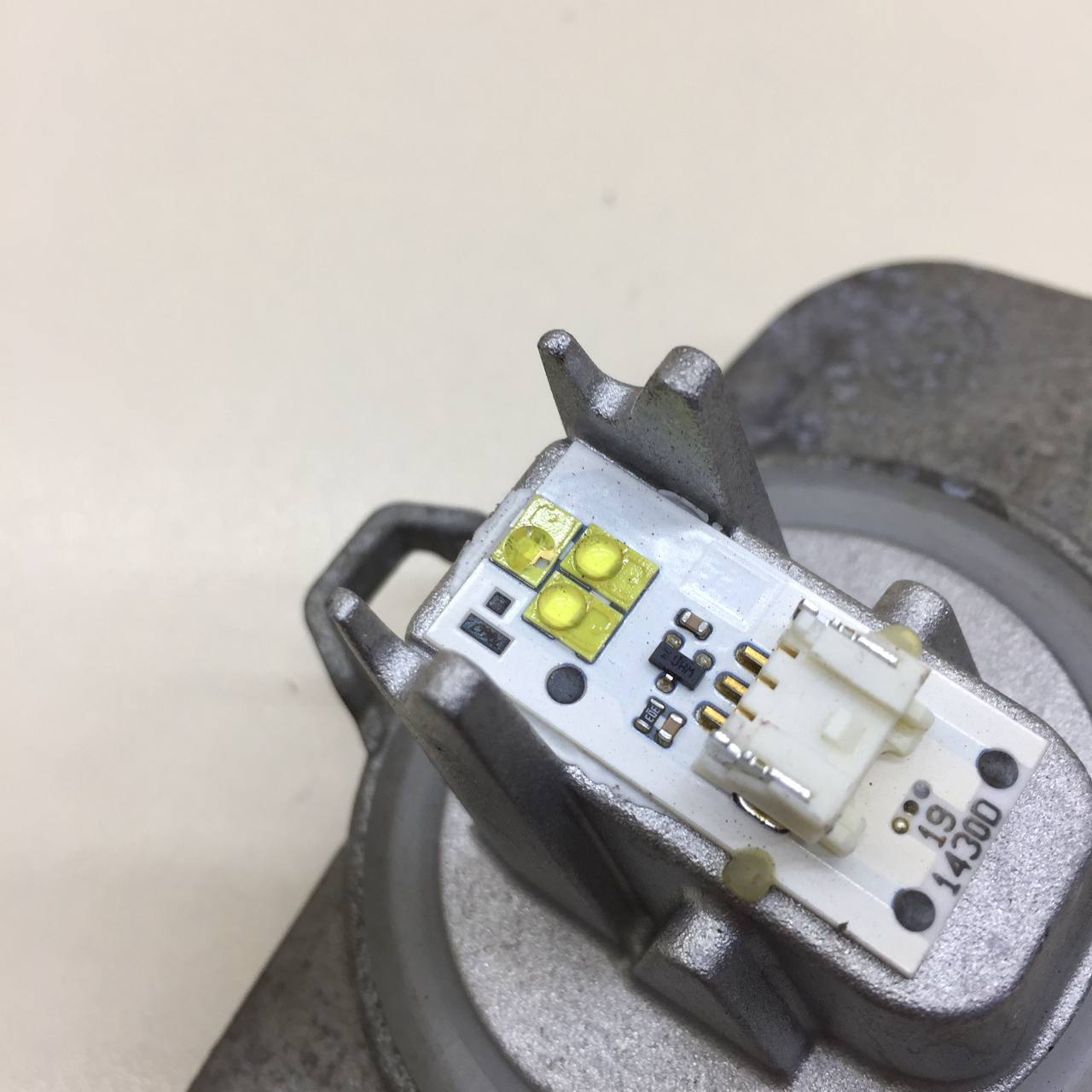 Блок ксеноновой лампы BMW 3-series F30/F31 2011>