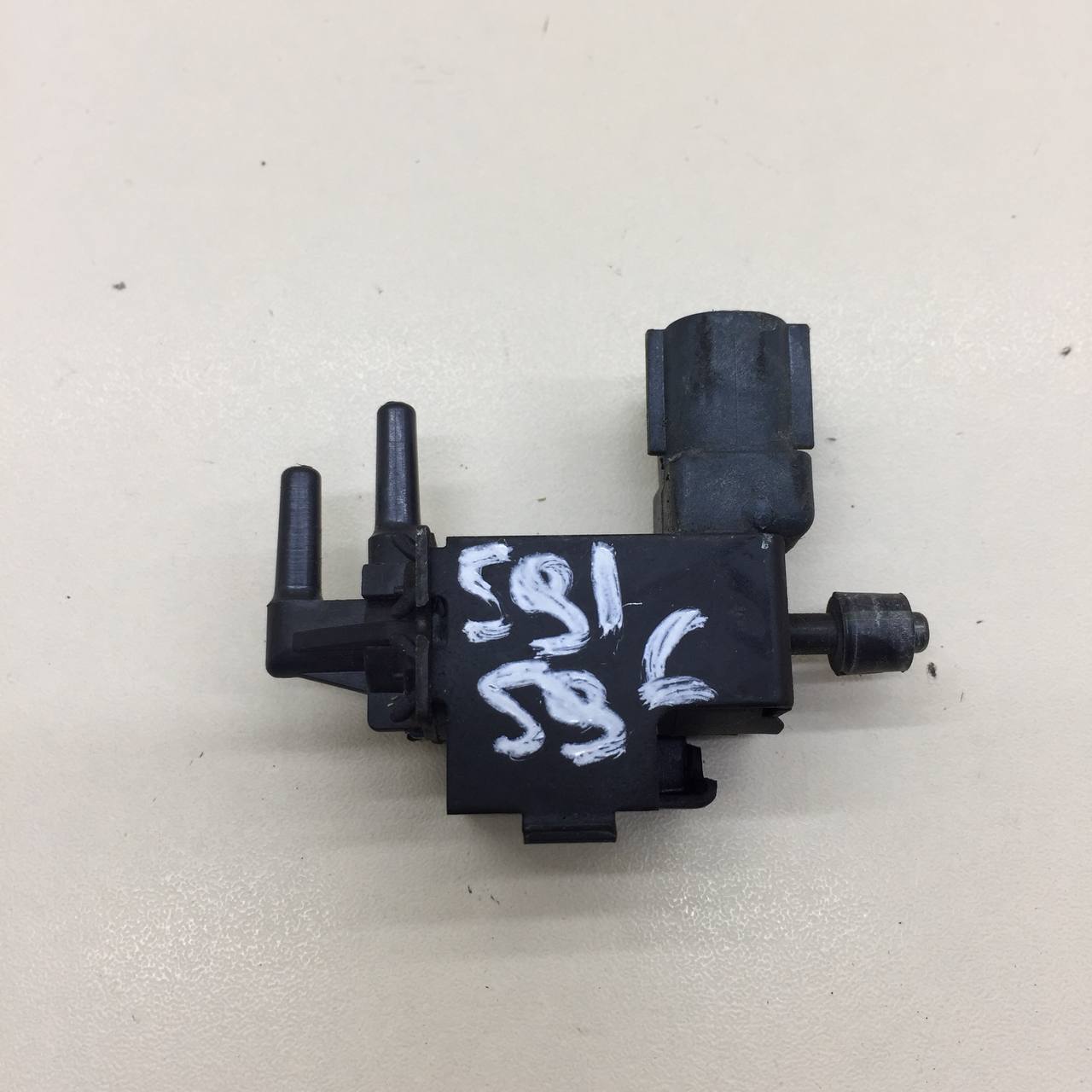 Клапан электромагнитный Toyota Camry (XV50) 2011-2017