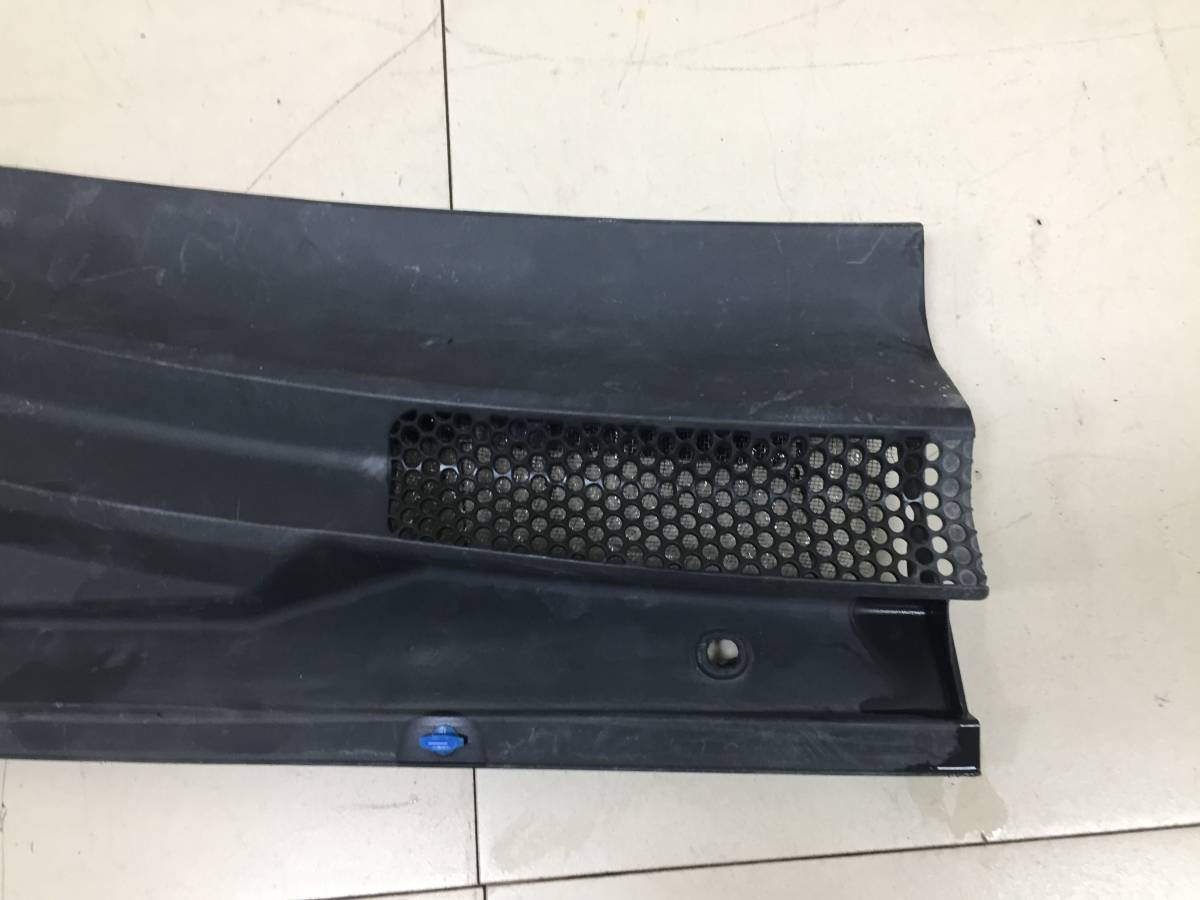 Решетка стеклооч. (планка под лобовое стекло, жабо) FAW Vita 2008>