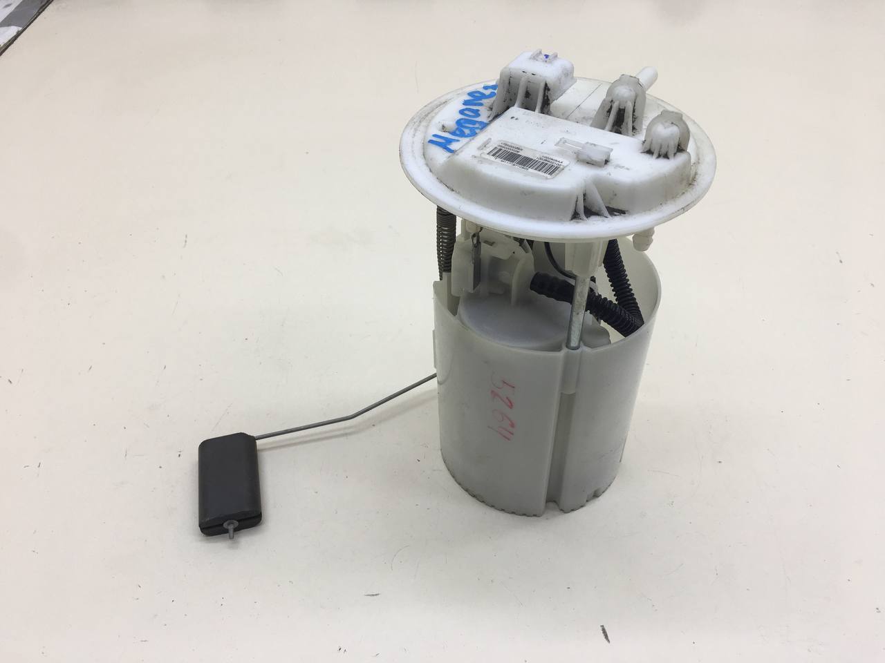 Насос топливный электрический Renault Megane (3) 2009-2016