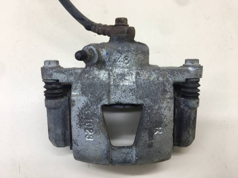 Суппорт передний правый ZAZ Chance 2009-2014