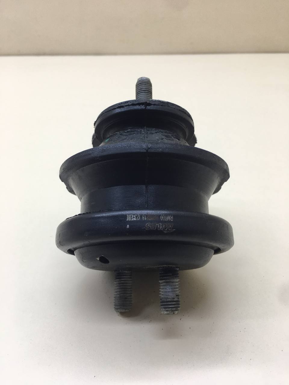 Опора двигателя Suzuki Grand Vitara 2005-2015