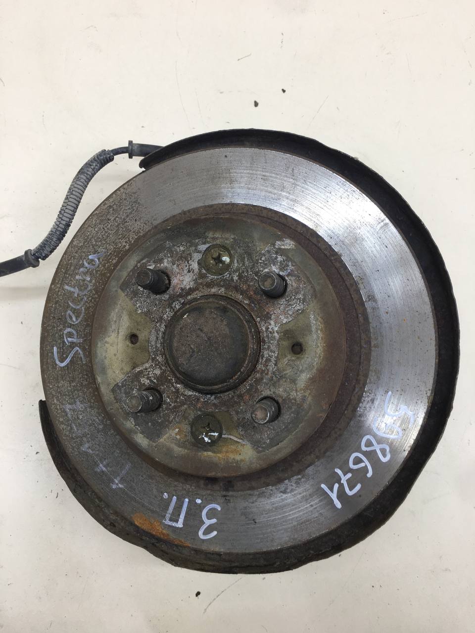 Кулак поворотный задний правый Kia Spectra (SD) 2004-2011