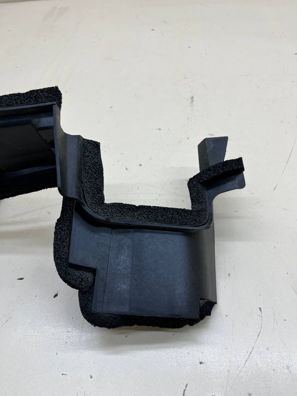 Воздуховод радиатора Chery Tiggo 4 Pro 2021>