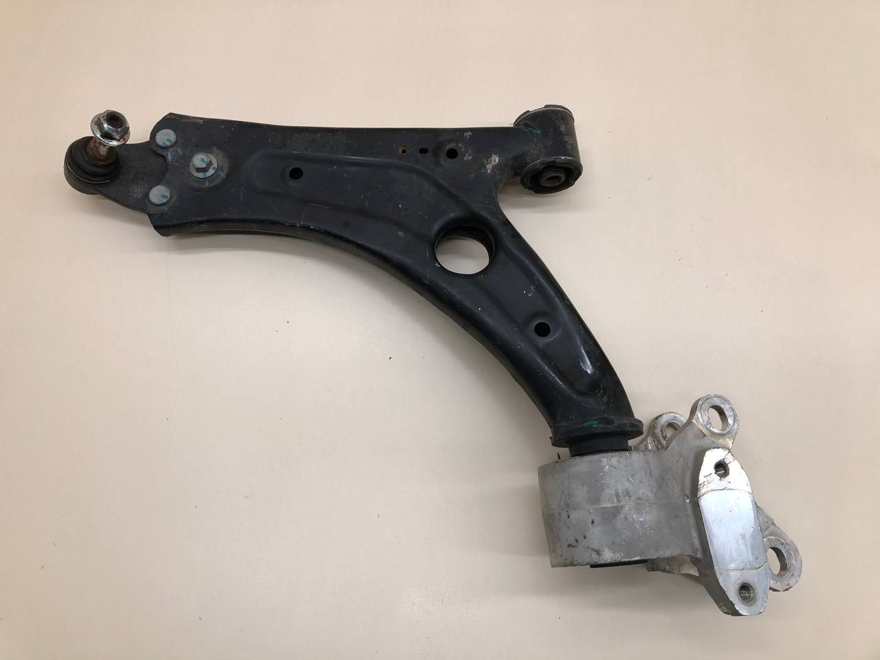 Рычаг передний левый EXEED RX 2022>