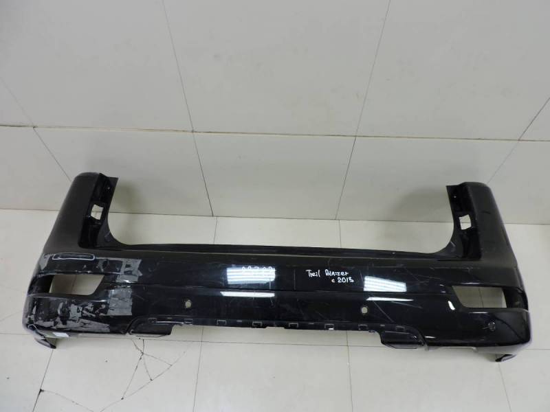 Бампер задний Chevrolet TrailBlazer (GM800) 2012-2016