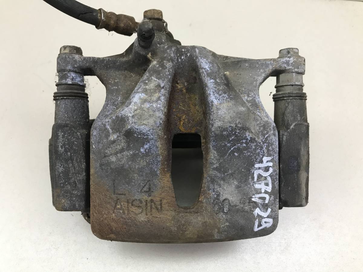 Суппорт передний левый Toyota Crown (S170) 1999-2003