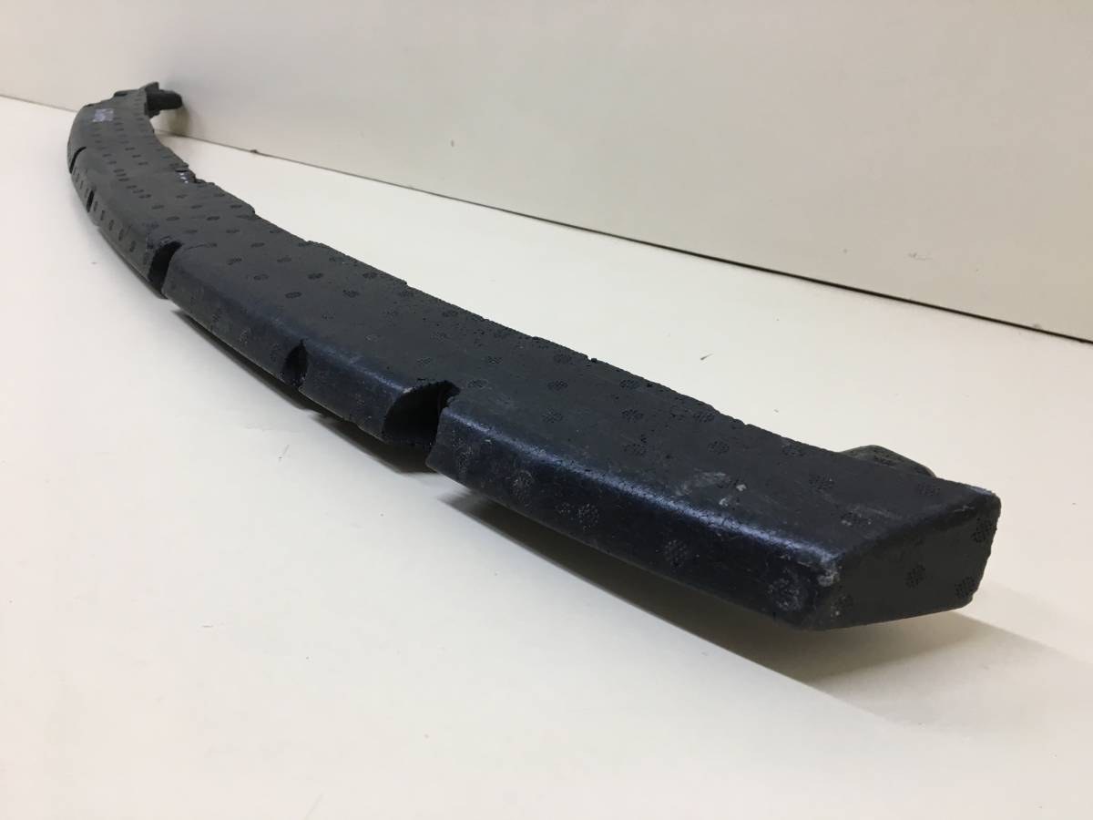 Наполнитель переднего бампера Subaru B9 Tribeca (WX/W10) 2004-2008