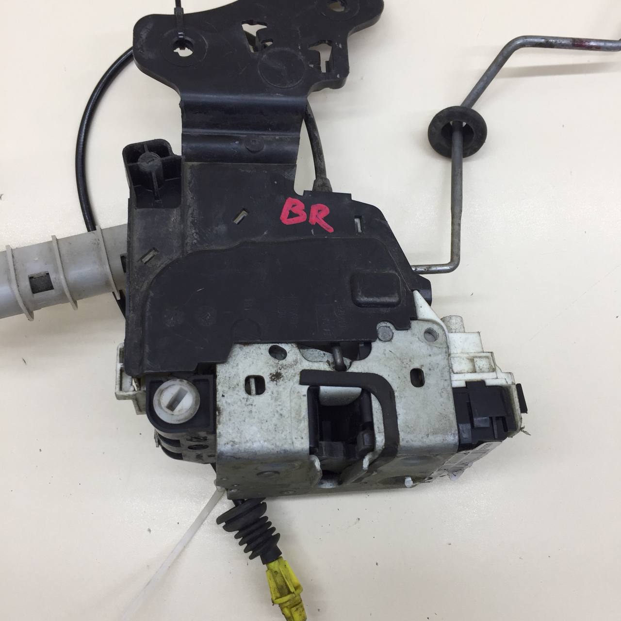 Замок двери задней правой Jeep Grand Cherokee (WK2) 2010>