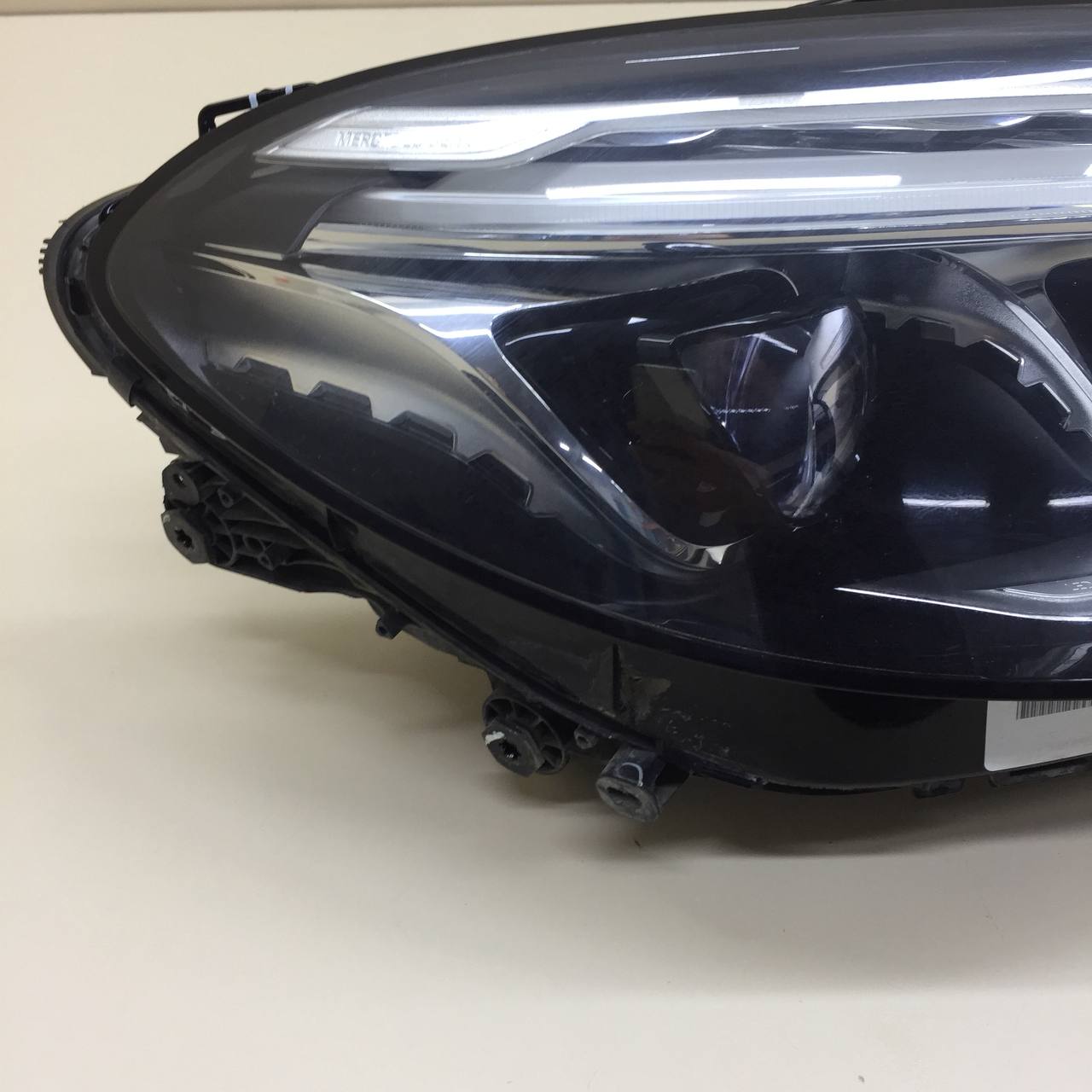 Фара правая Mercedes-Benz GLE Coupe (C292)  2015-2019