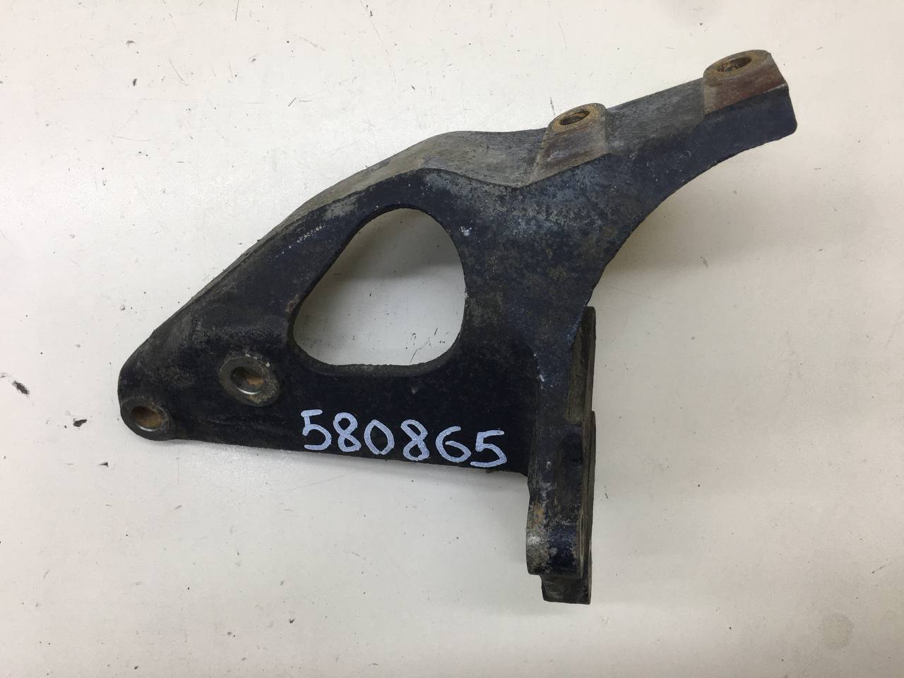 Кронштейн КПП Suzuki Liana 2001-2007