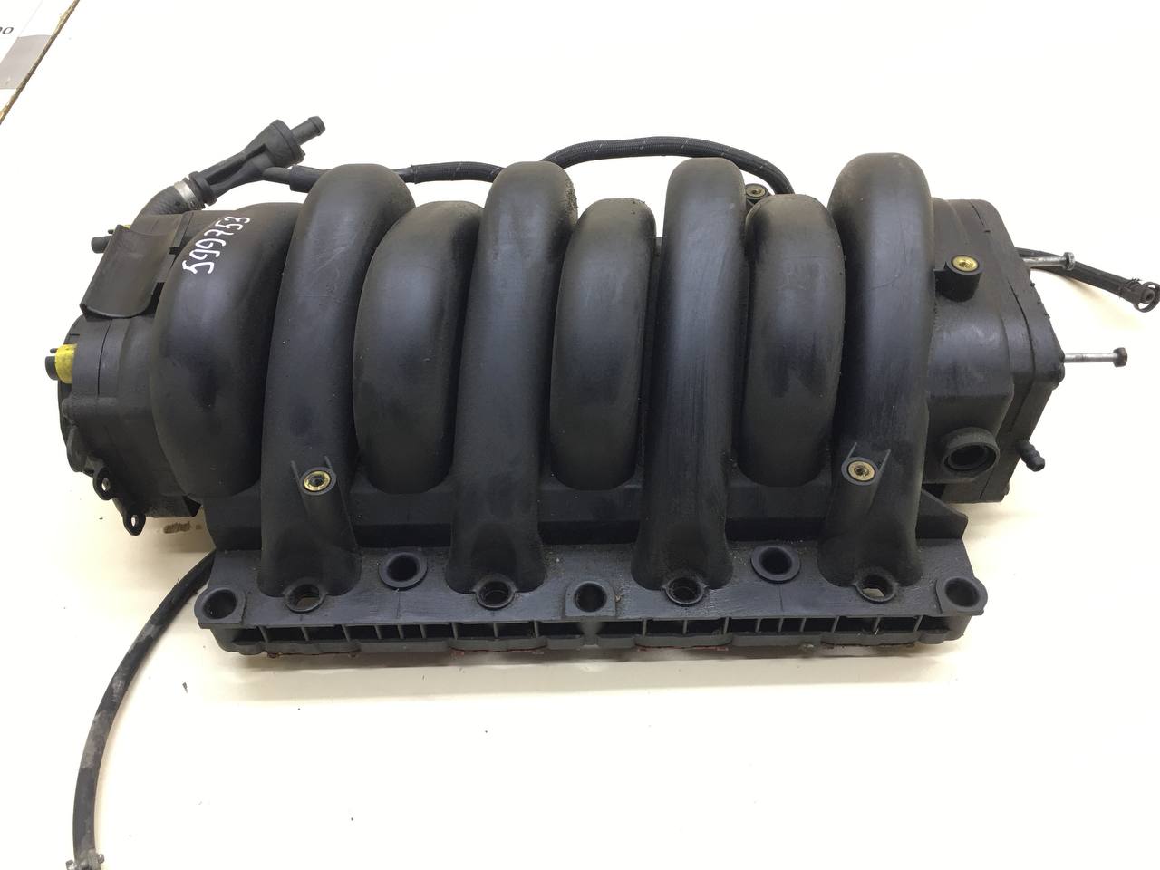 Коллектор впускной BMW X5 E53 2000-2007