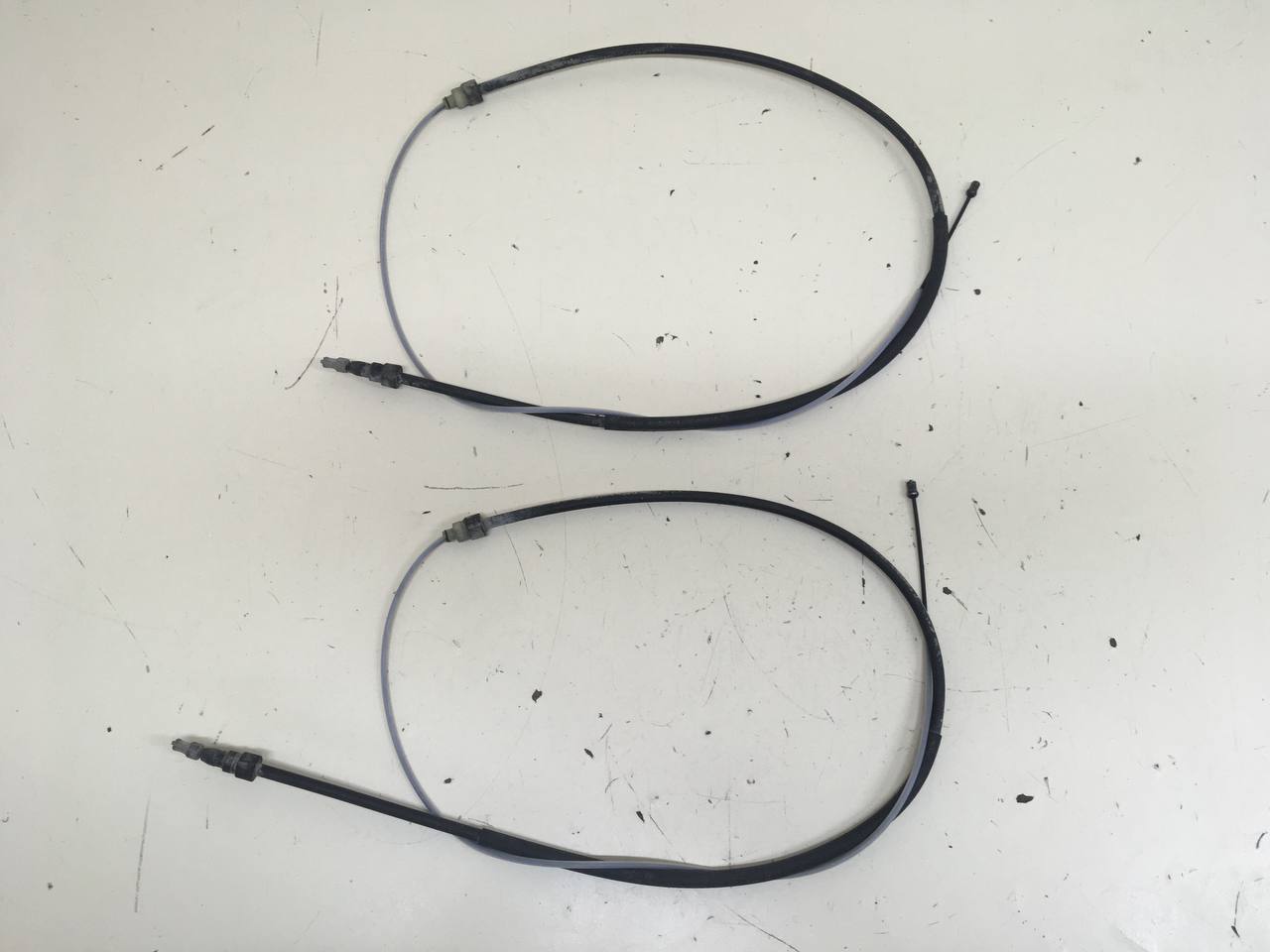 Трос стояночного тормоза Renault Fluence 2010-2017