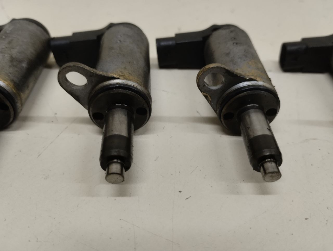 Клапан электромагнитный Audi Q5 (8R) 2008-2017