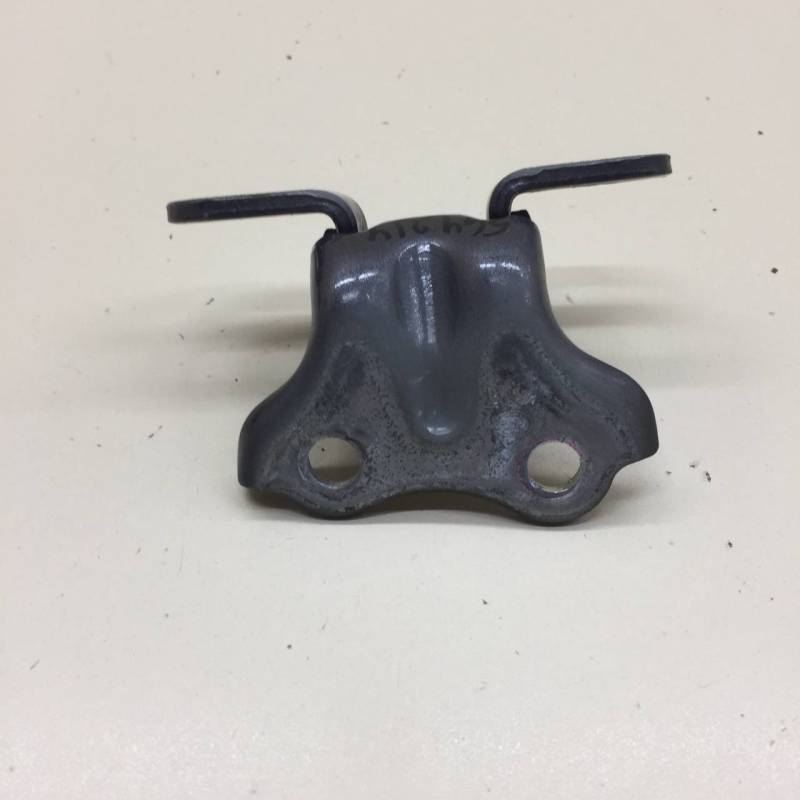 Петля двери задней правой верхняя Hyundai Solaris (RB) 2010-2017