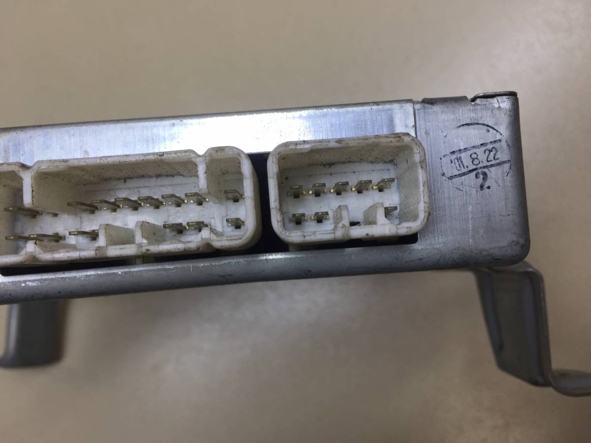 Блок электронный Lexus LS 430 (UCF30) 2000-2006