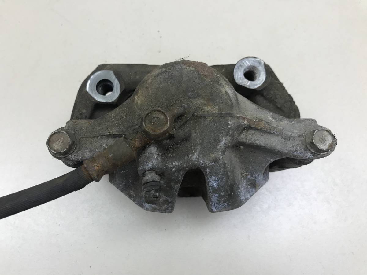 Суппорт передний левый Toyota Crown (S170) 1999-2003