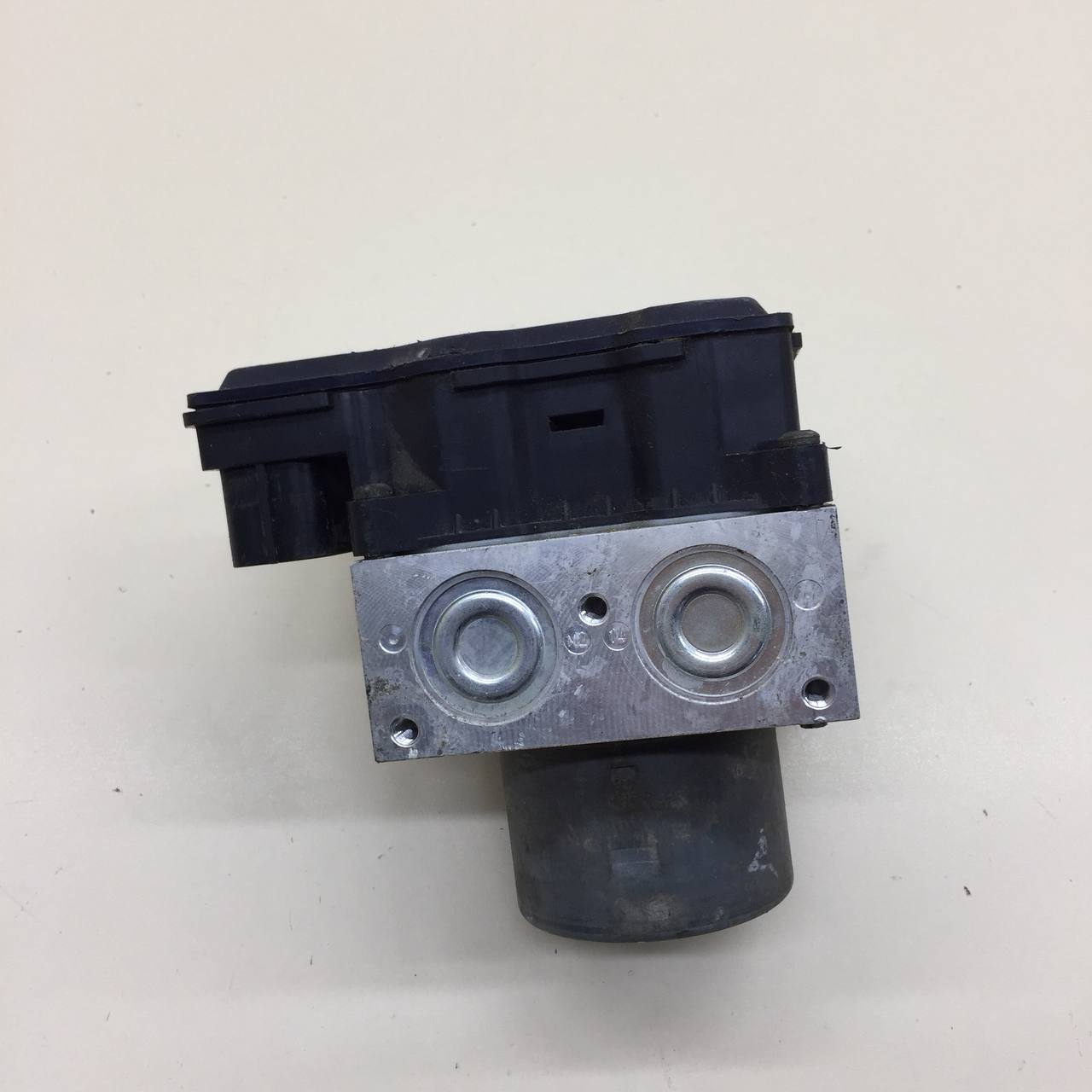 Блок ABS (насос) Ford Mondeo 4 2007-2015