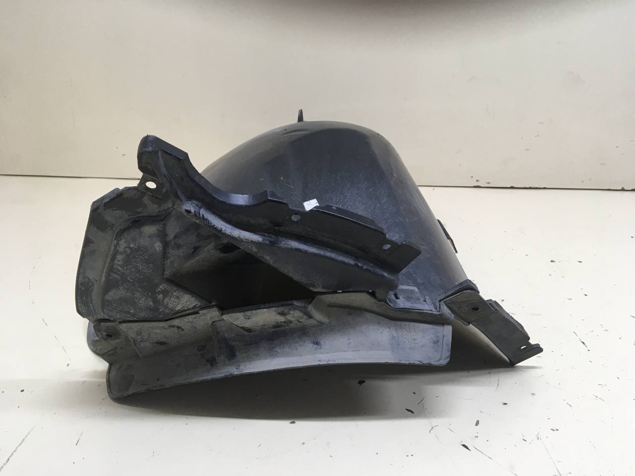 Локер передний правый Volkswagen Taos 2020>