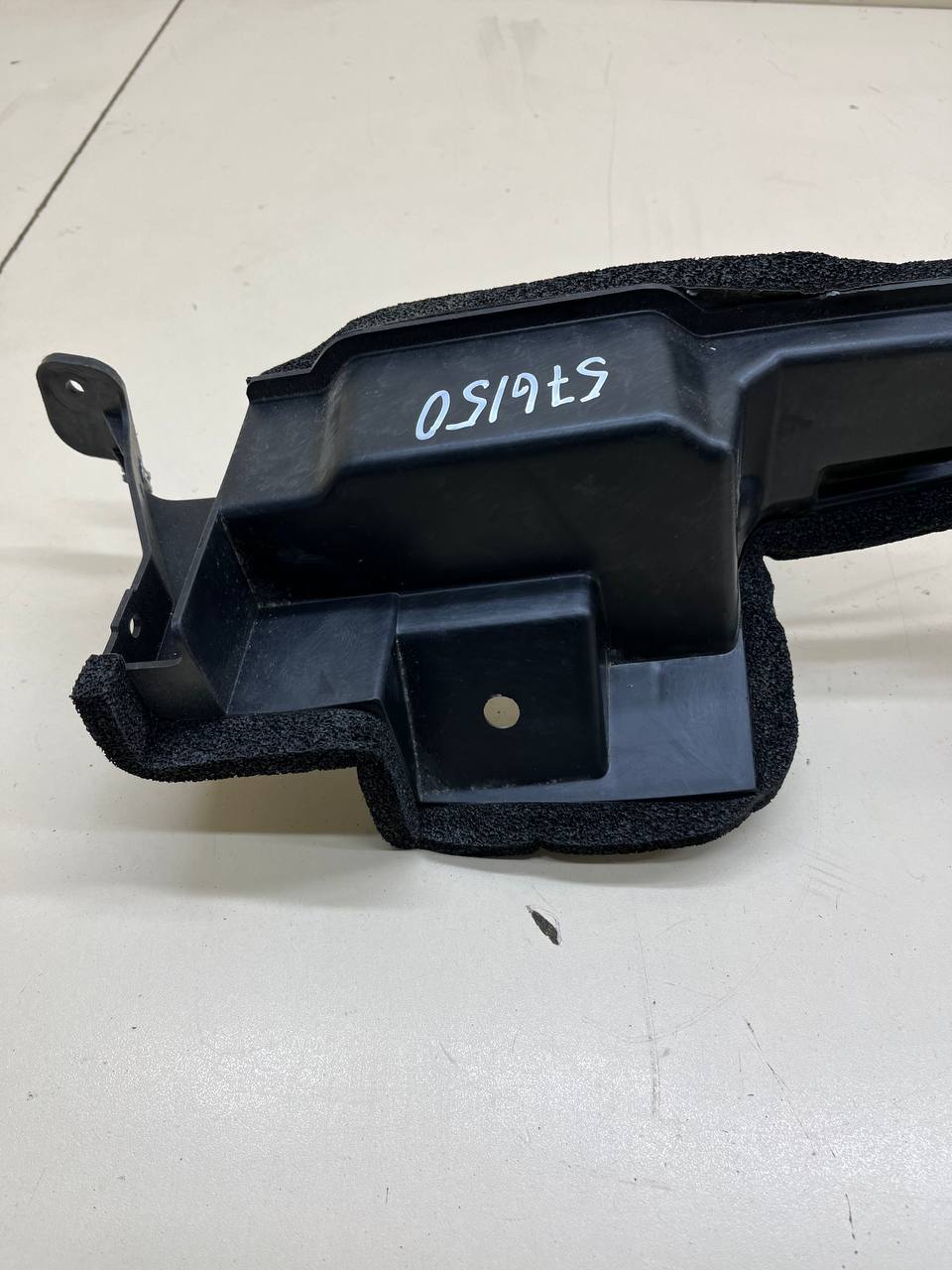 Воздуховод радиатора Chery Tiggo 4 Pro 2021>