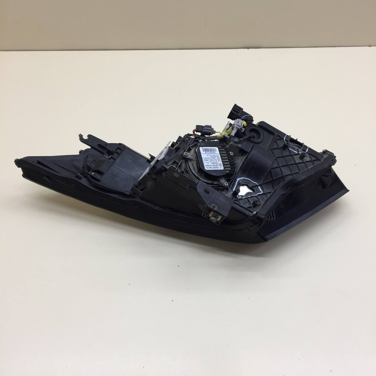 Фара левая Nissan GTR (R35) 2008>