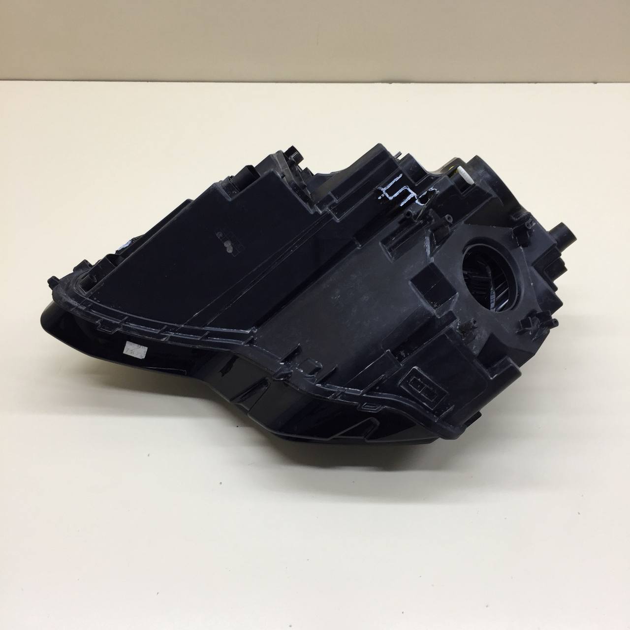 Фара правая Skoda Karoq 2017>