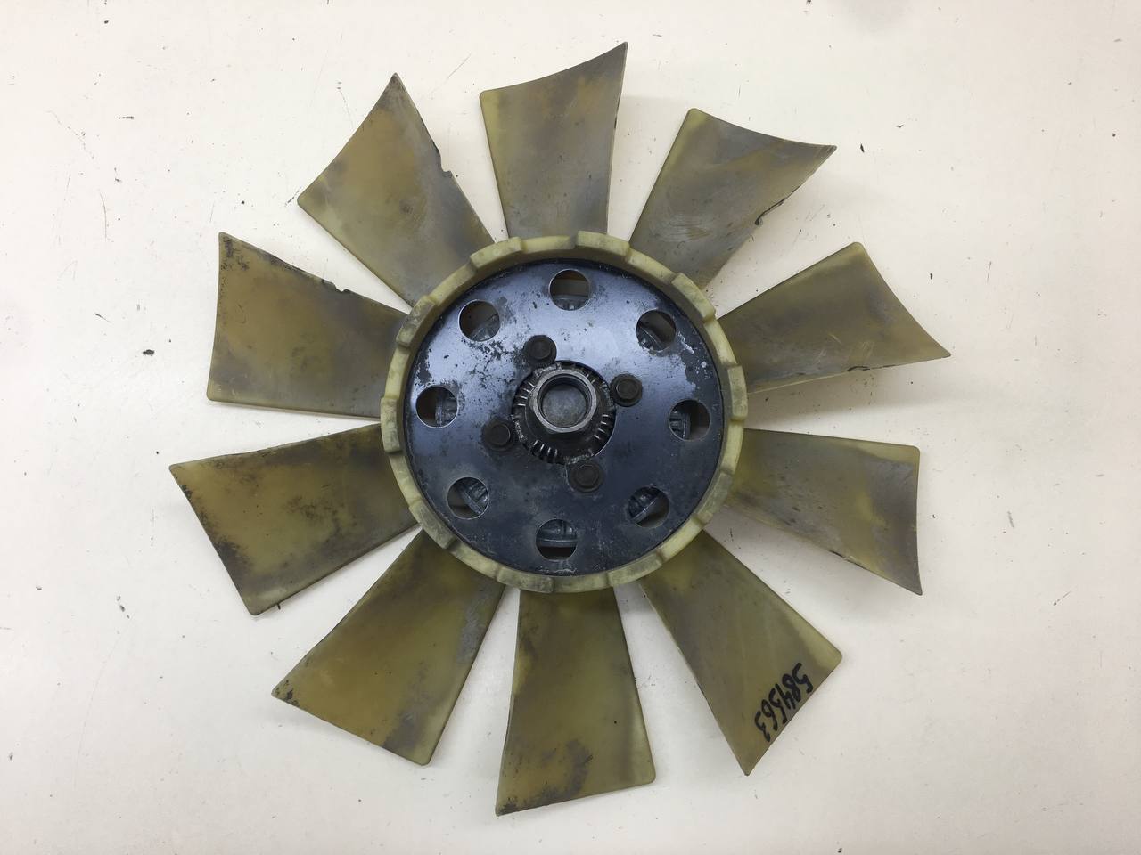 Вентилятор радиатора Cadillac STS 2004-2011