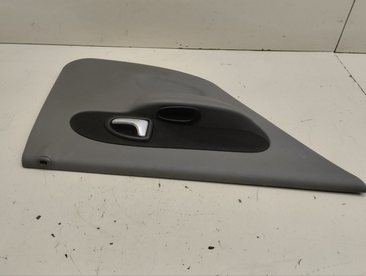 Обшивка двери задней левой Renault Symbol (2) 2008-2012