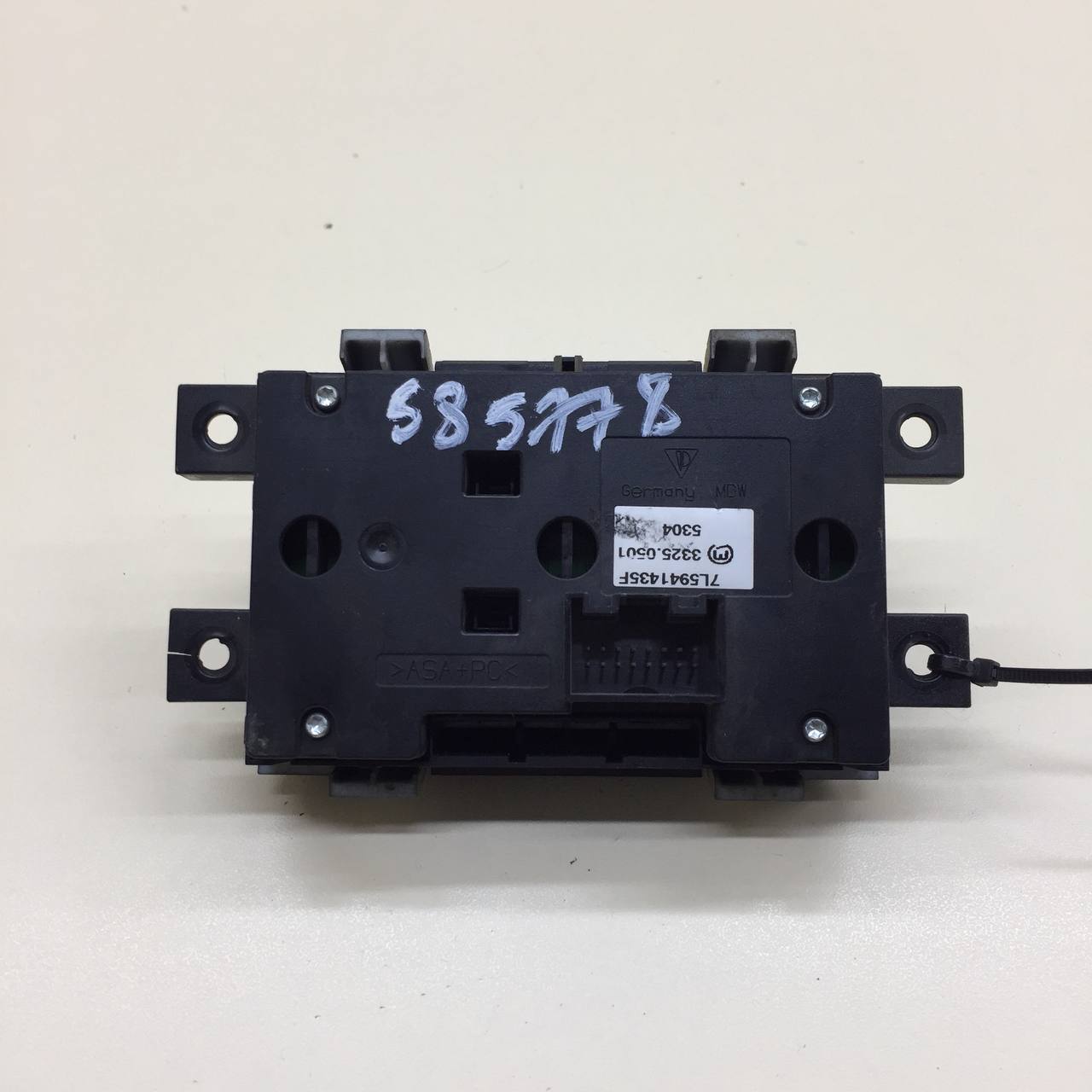 Блок управления подвеской Porsche Cayenne 2003-2010