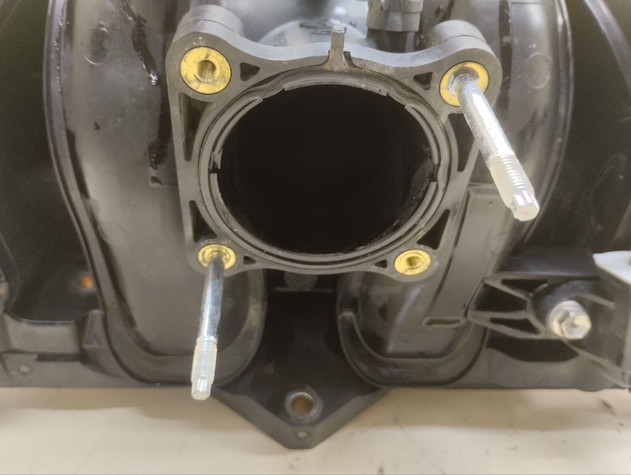 Коллектор впускной Toyota Land Cruiser Prado (J150) 2009-2022