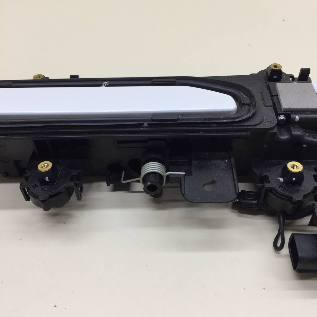 Ручка двери передней наружная правая EXEED RX 2022>