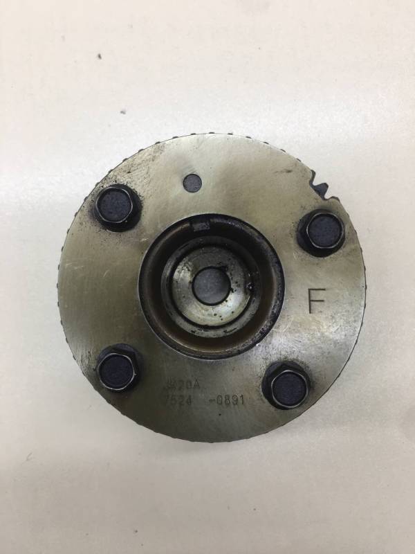 Механизм изменения фаз ГРМ Infiniti Q50 (V37) 2014-2021