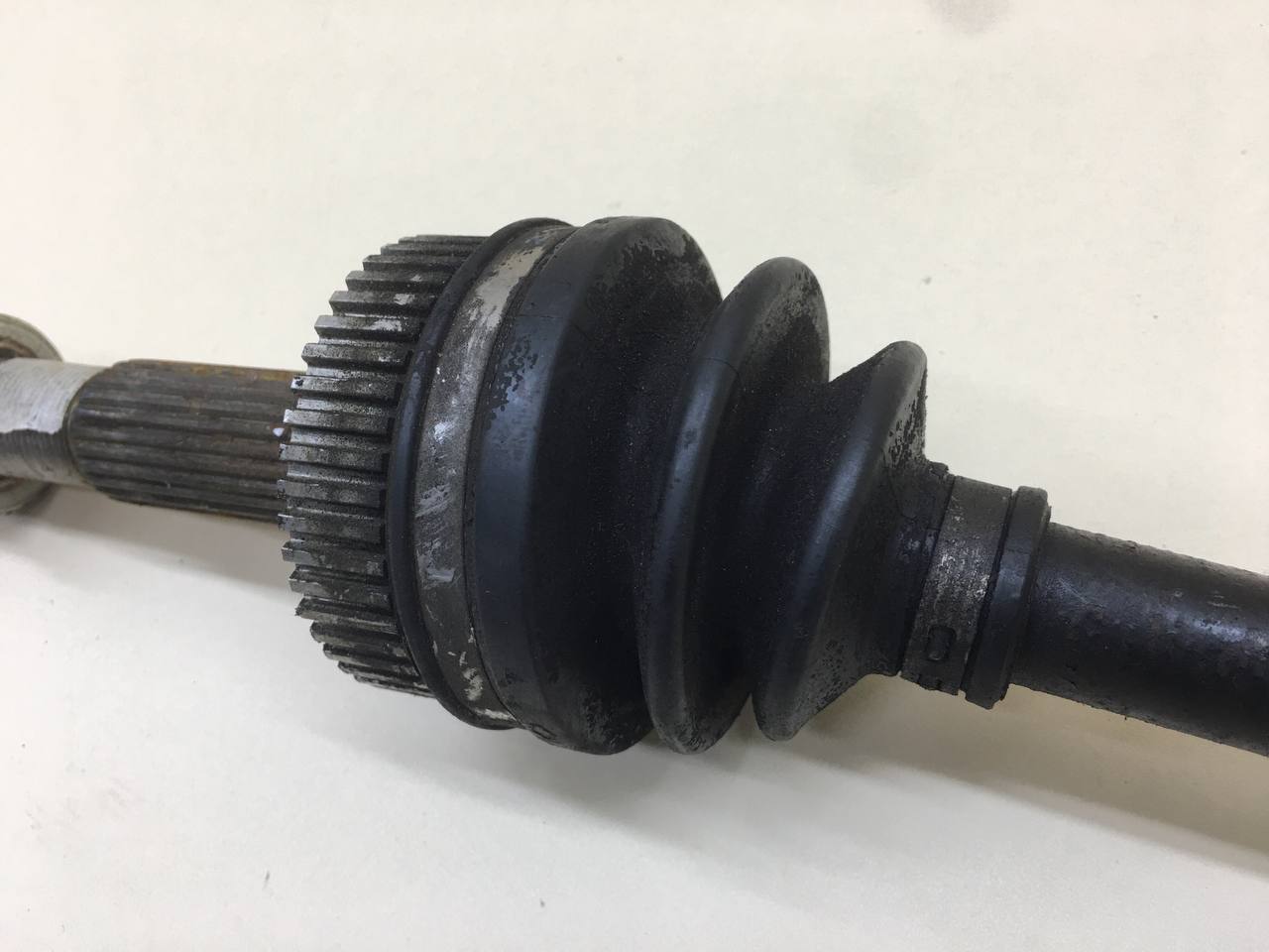 Полуось задняя Renault Koleos (HY) 2008-2016