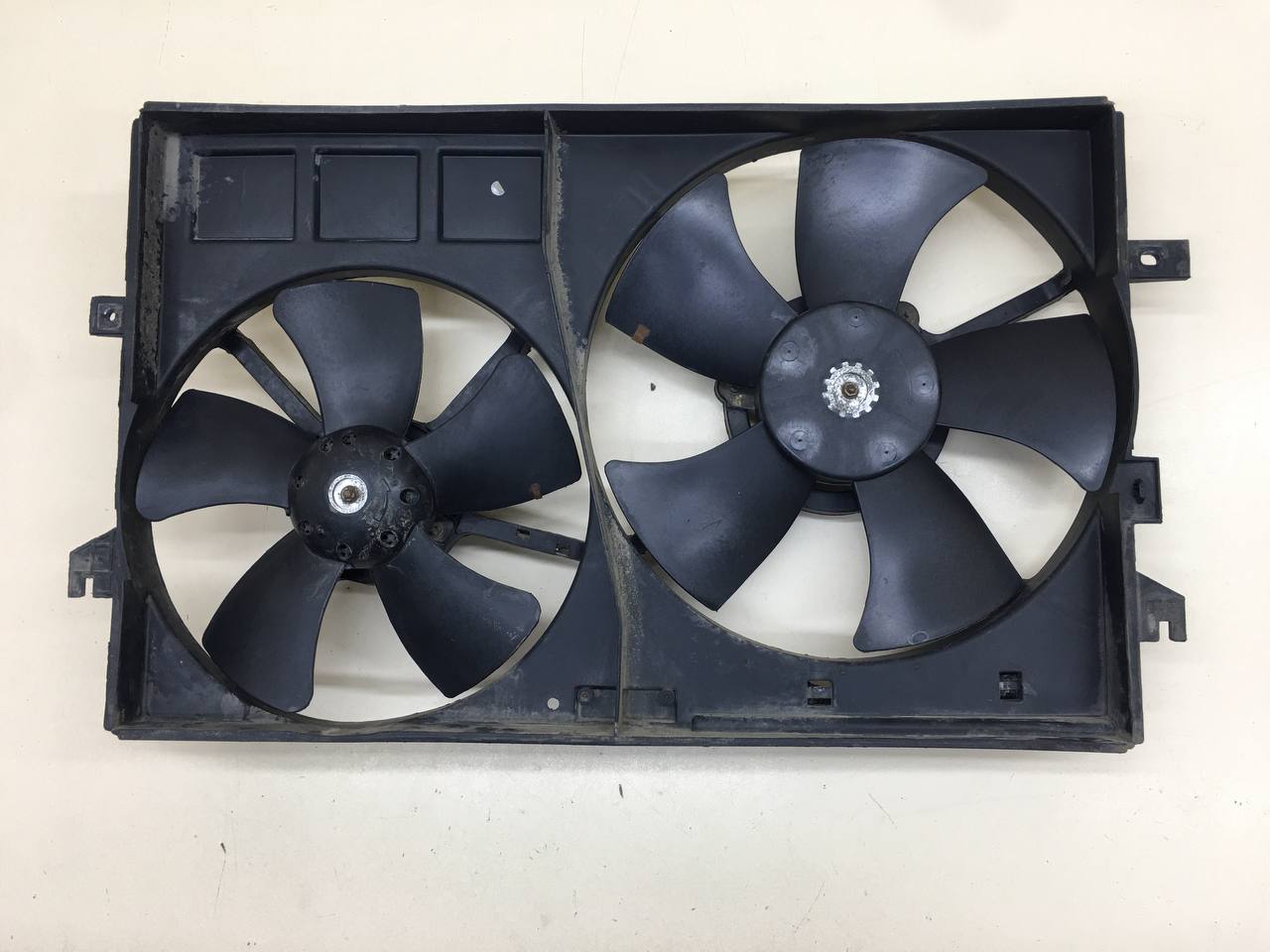 Диффузор вентилятора Geely Emgrand EC7 2008>