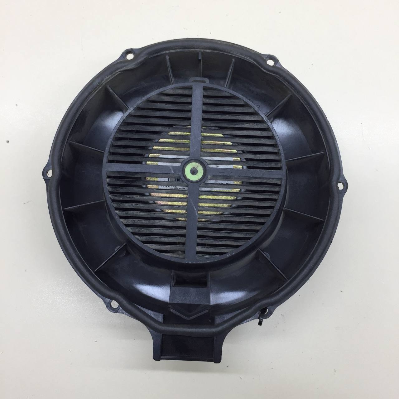 Динамик Porsche Cayenne 2003-2010