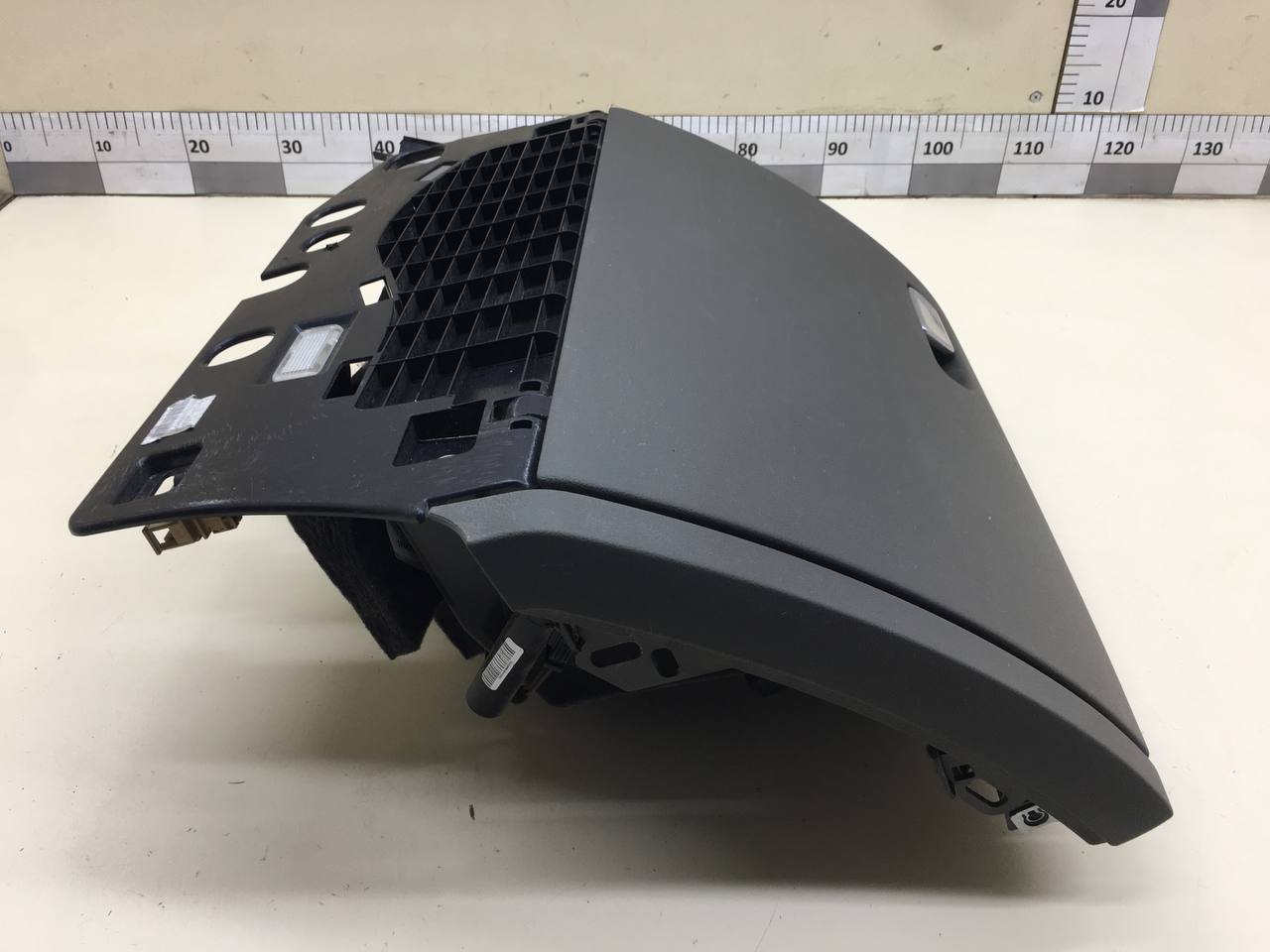 Бардачок Audi Q5 (8R) 2008-2017