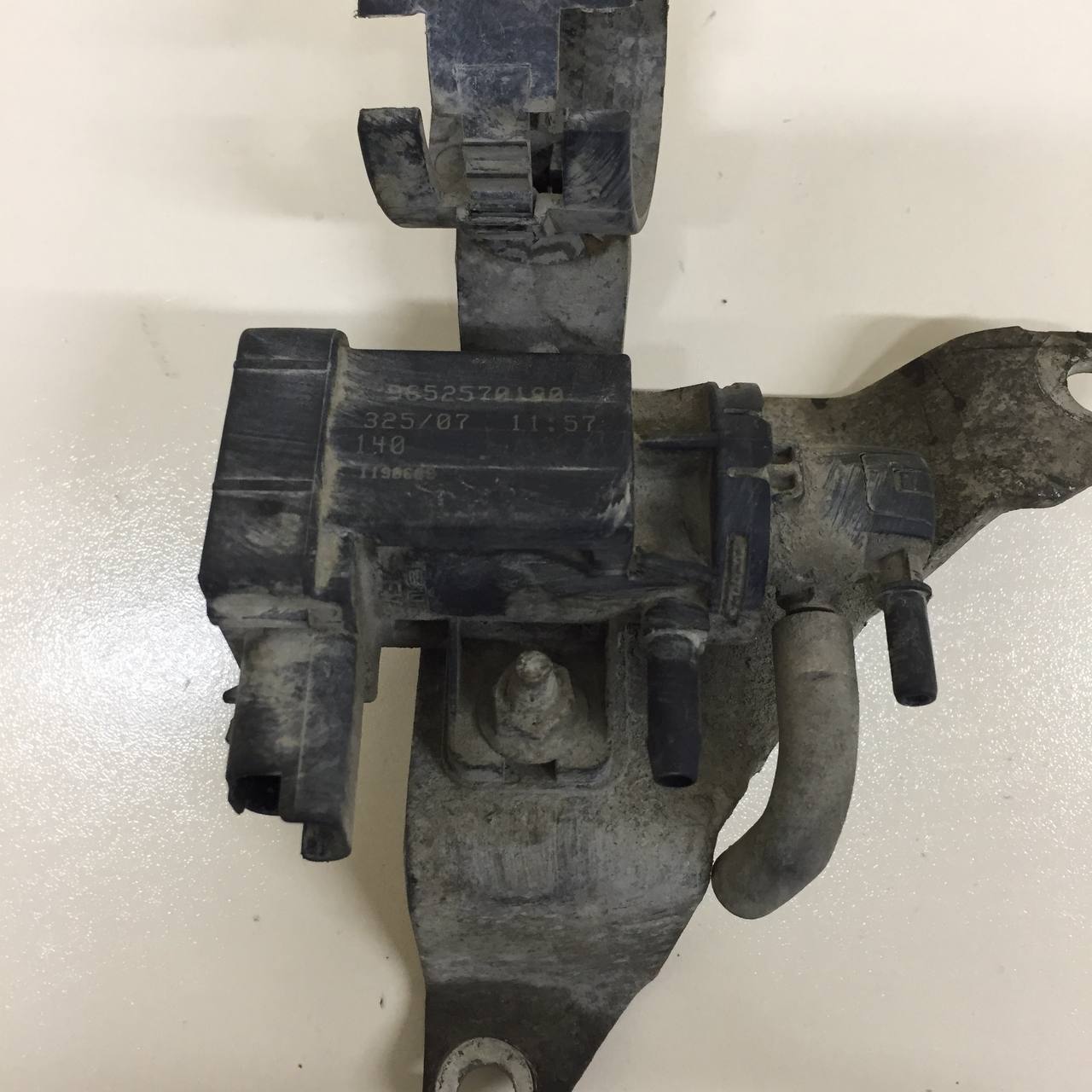 Клапан электромагнитный Citroen Grand C4 Picasso 2006-2014