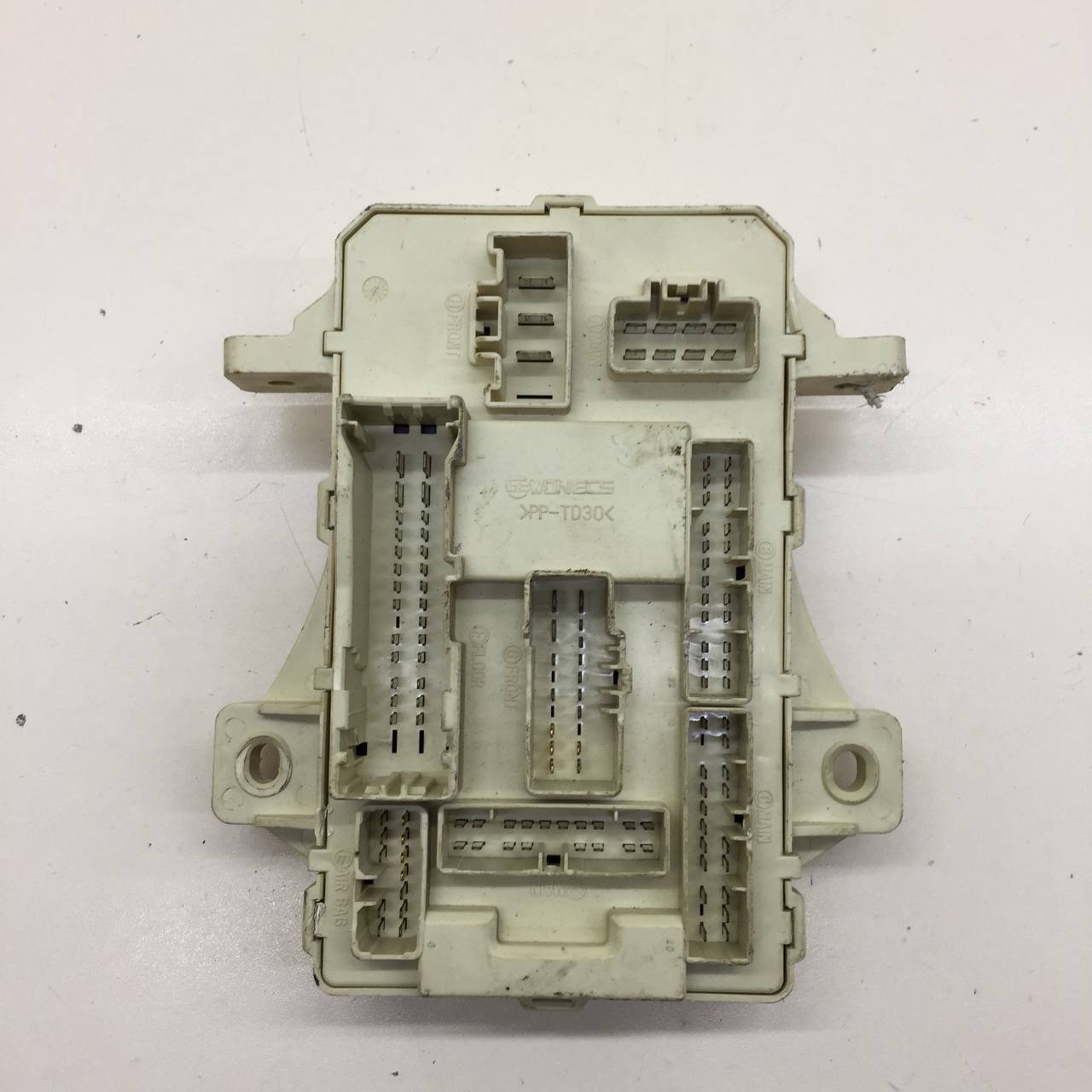 Блок предохранителей Kia Cerato (TD) 2009-2013