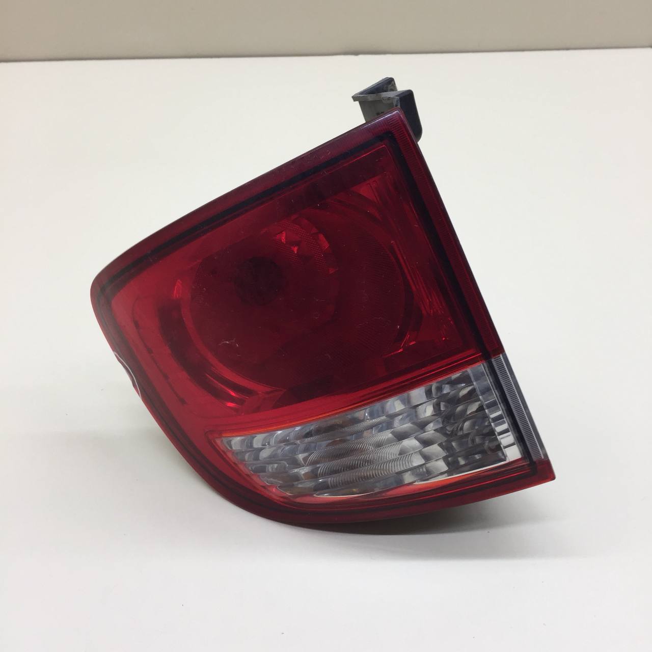 Фонарь задний левый SsangYong Kyron 2005-2015