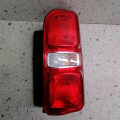 Фонарь задний правый Peugeot Traveller 2016>
