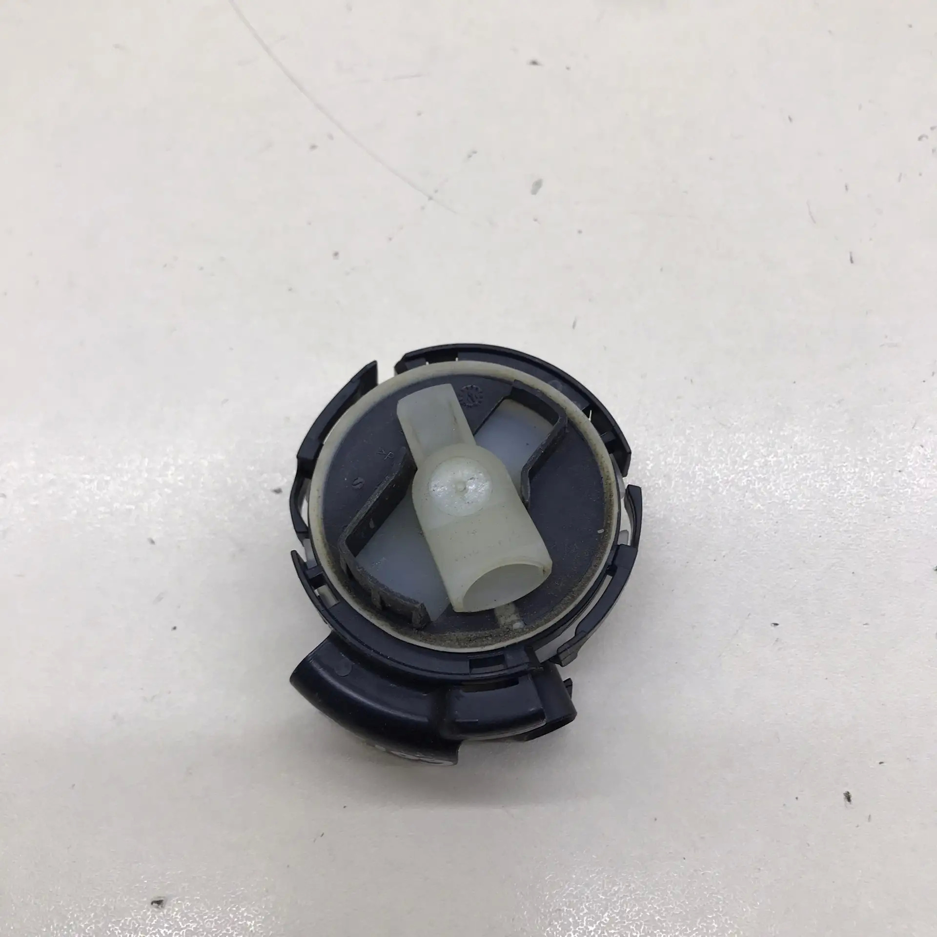 Датчик AIR BAG Skoda Octavia (A7) 2013>