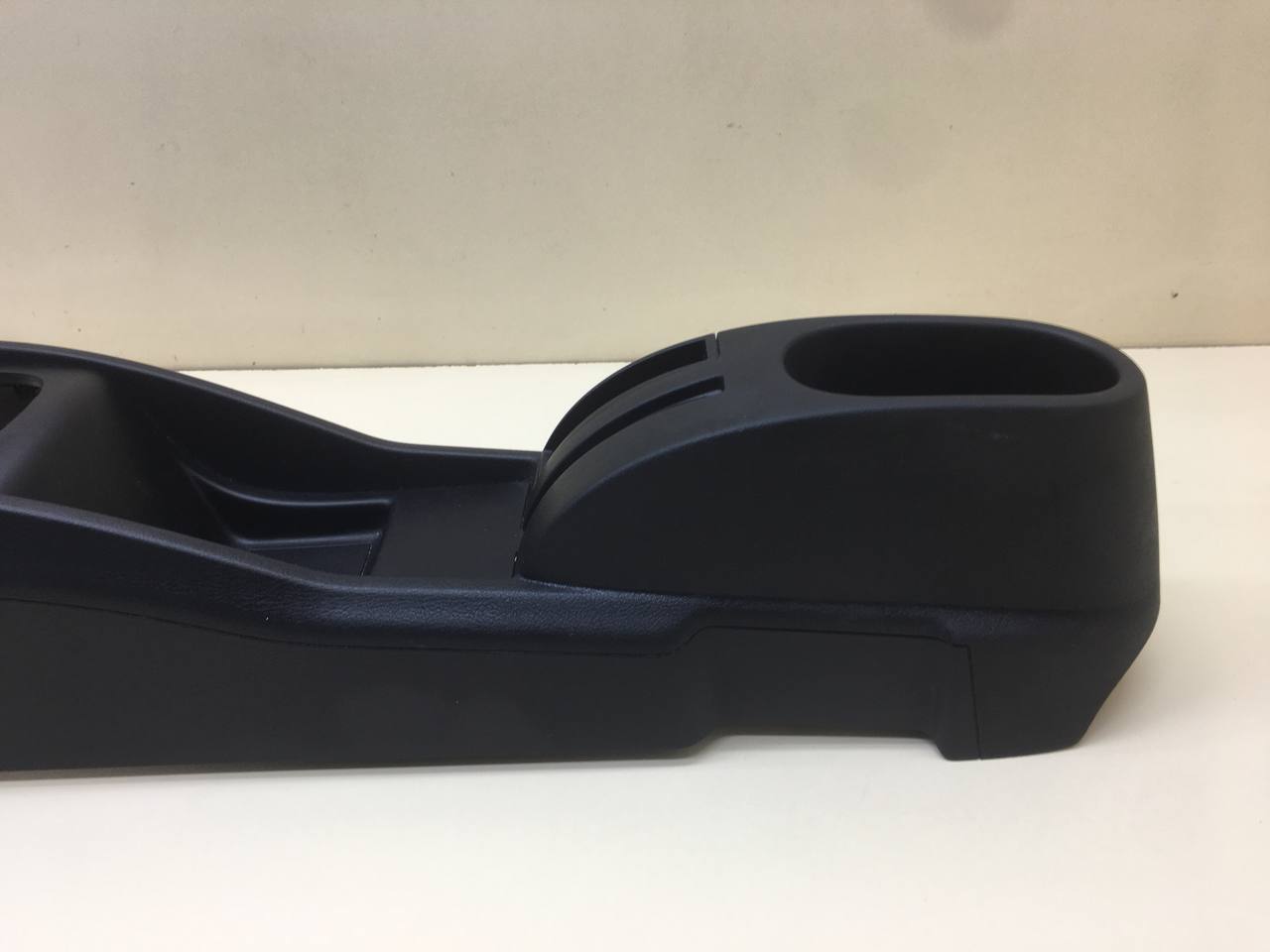 Консоль центральная Peugeot 207 2006-2013