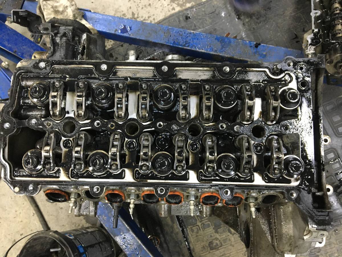 Головка блока цилиндров Jaguar XE (760) 2014-2021