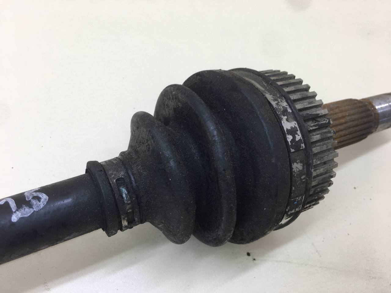 Полуось задняя Renault Koleos (HY) 2008-2016