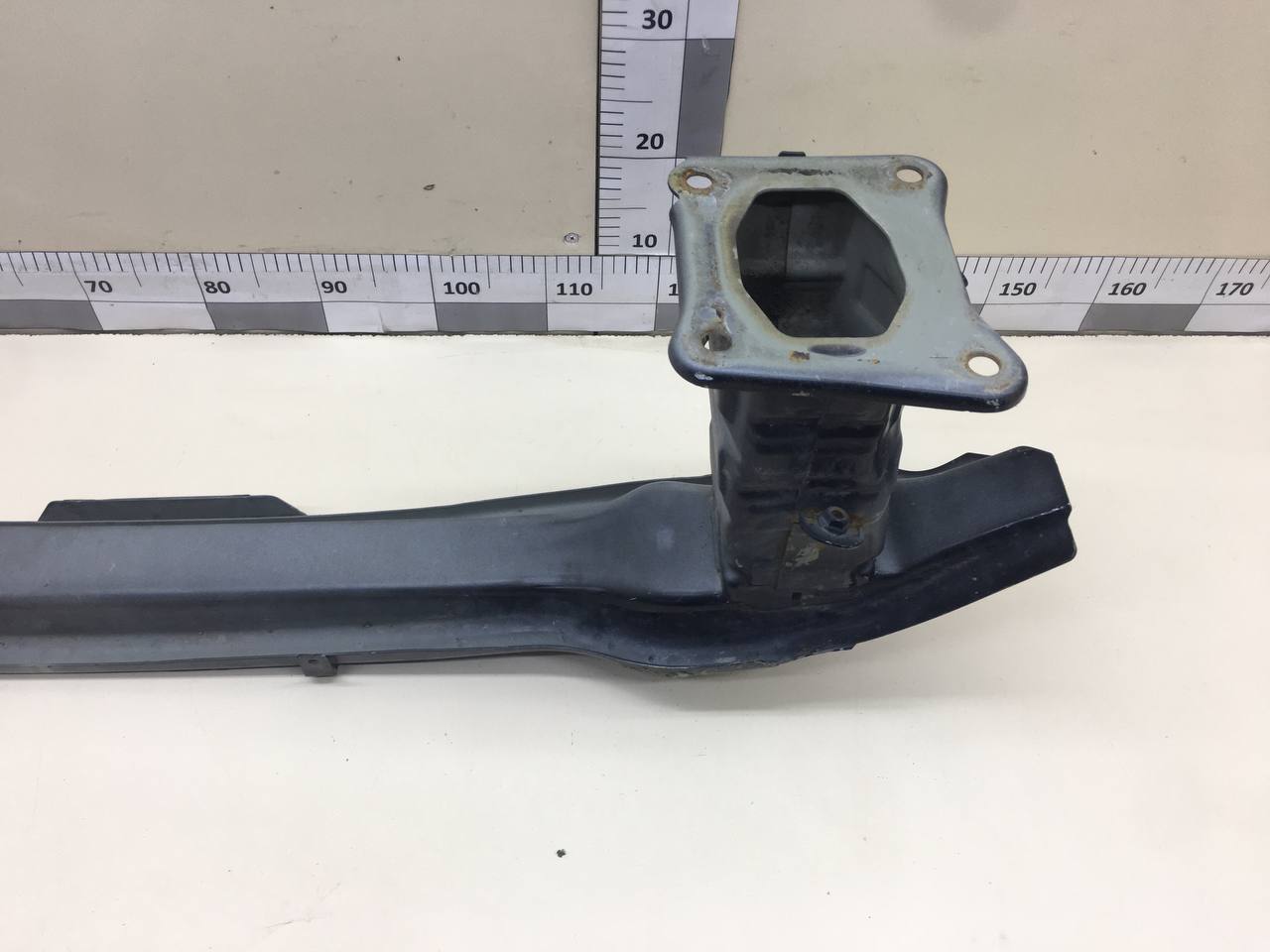 Усилитель переднего бампера Ford Kuga (CBS) 2012>