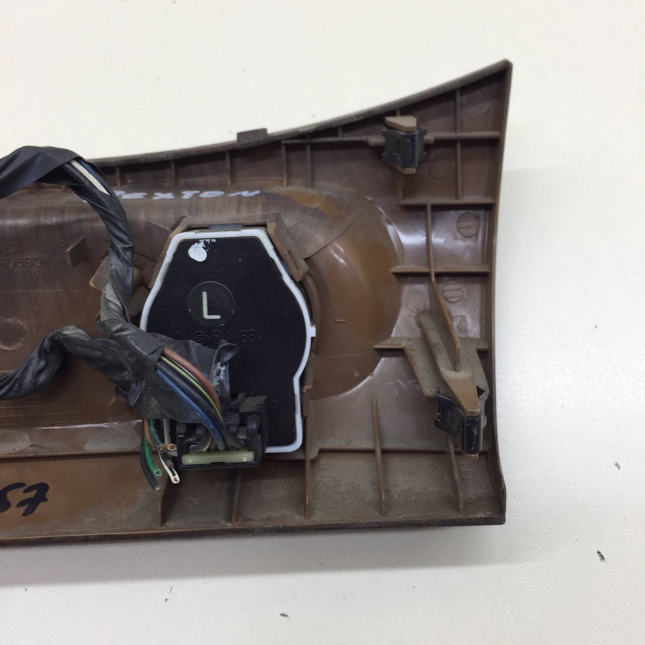 Кнопка обогрева сидений SsangYong Rexton 2 2006-2012