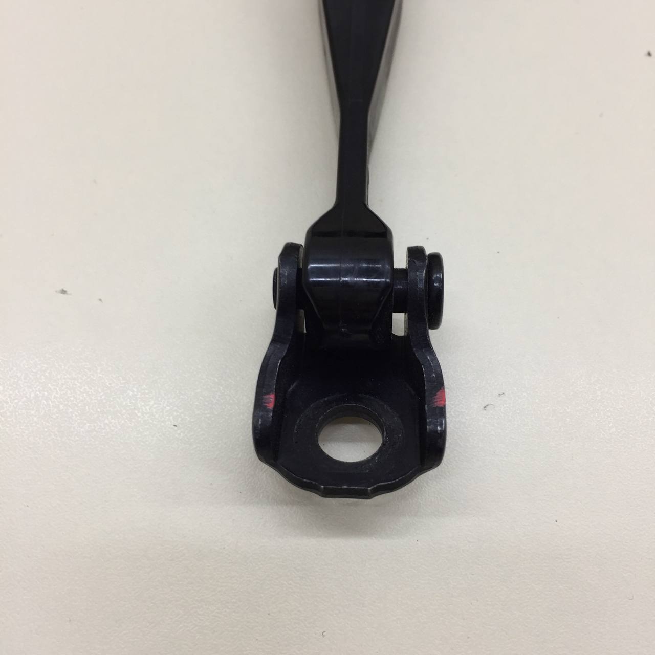 Ограничитель двери OMODA C5 2021>