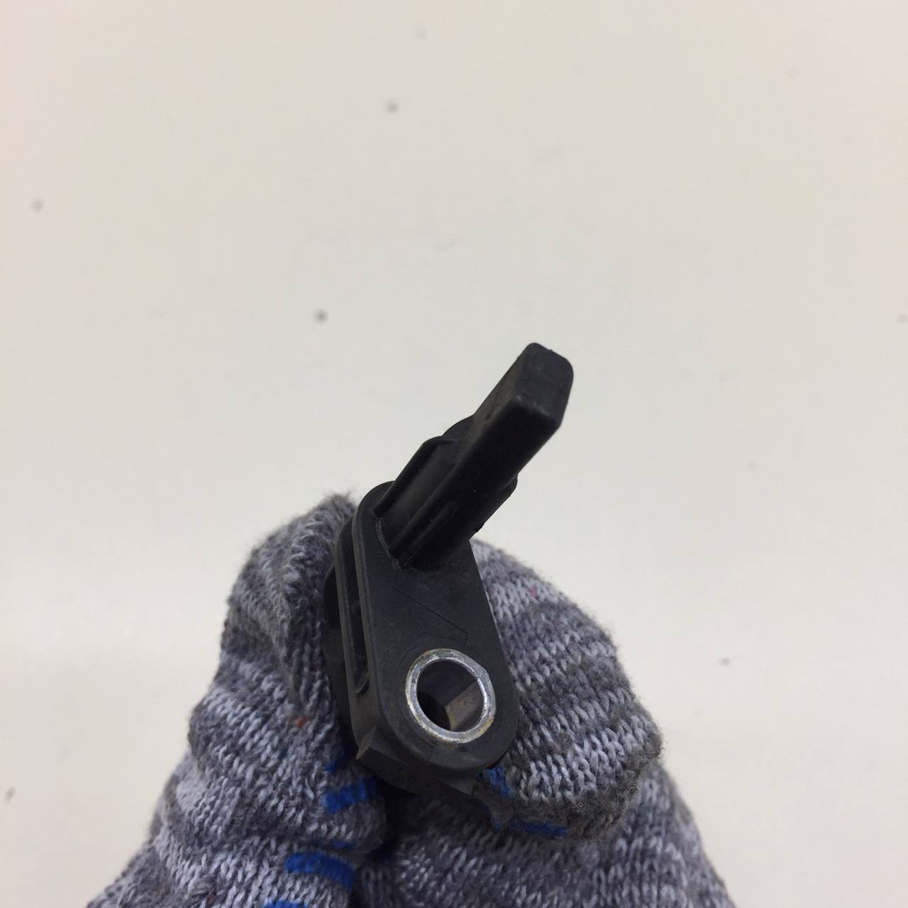 Датчик ABS задний левый Audi A1 (8X) 2010>